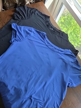 Amazon Essentials ☆ Short Sleeve Tee - Blue & Black ☆ XXL ☆ Brand NEW ☆ 2 Shirts